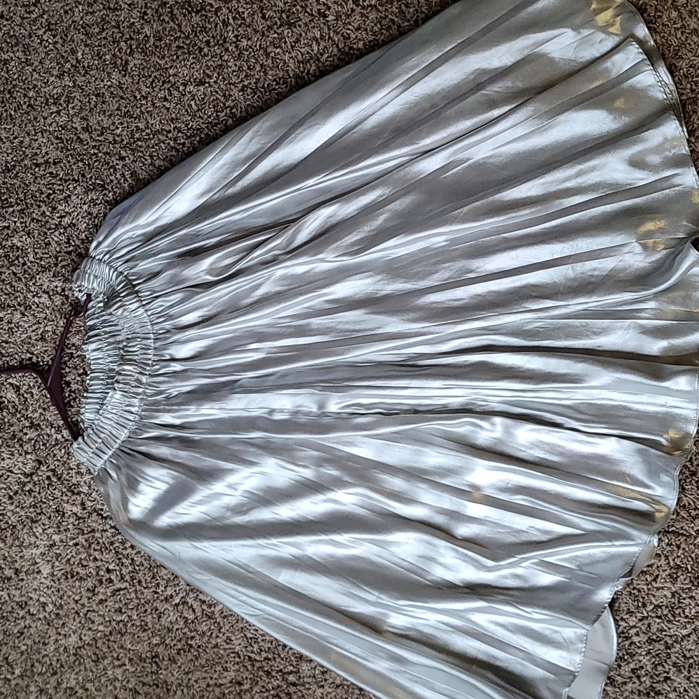 H&m skirt size 6